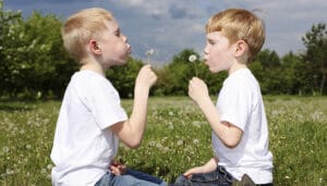 Sådan deles børnepengene fra 1. januar 2022